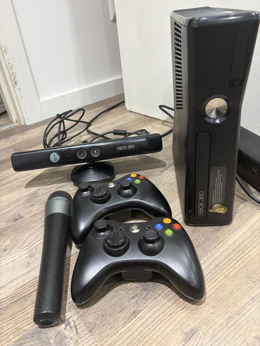 Xbox 360 i dodatki