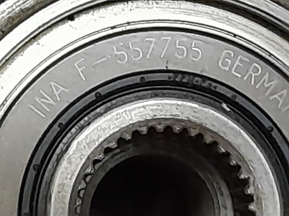 Шків обгонная муфта INA F-557755 с генератора