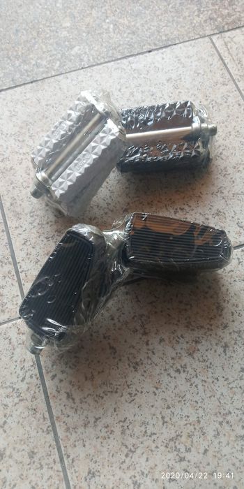 Patins Pousa Pes mobylette motobecane