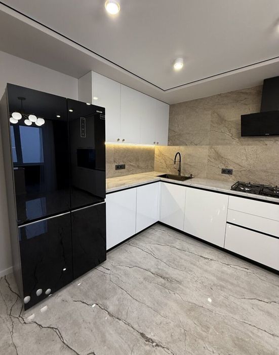 Продаж готової для проживання квартири вул. Курбаса