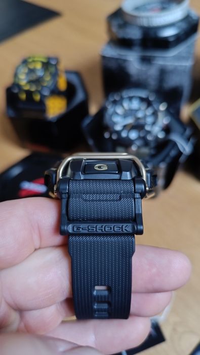 Zegarek Casio G-Shock GD-400GB-1B2ER