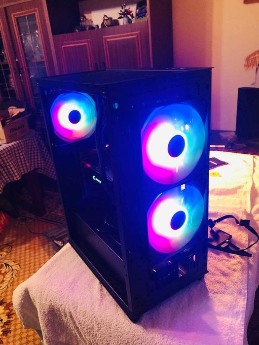 Komputer gamingowy Z370 Aorus