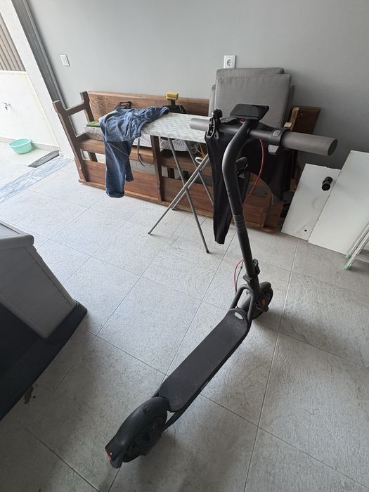 Trotinete Elétrica Navee