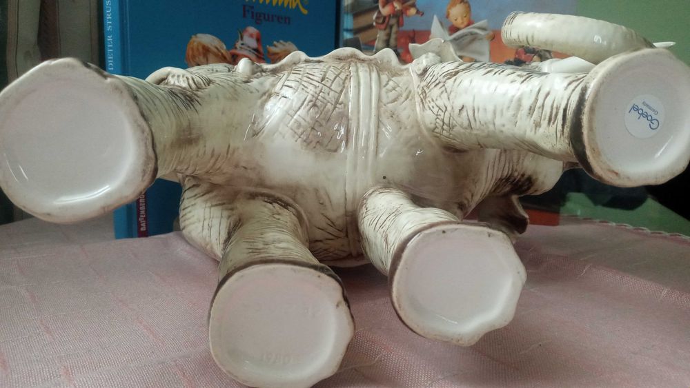 Goebel Nativity Elephant white