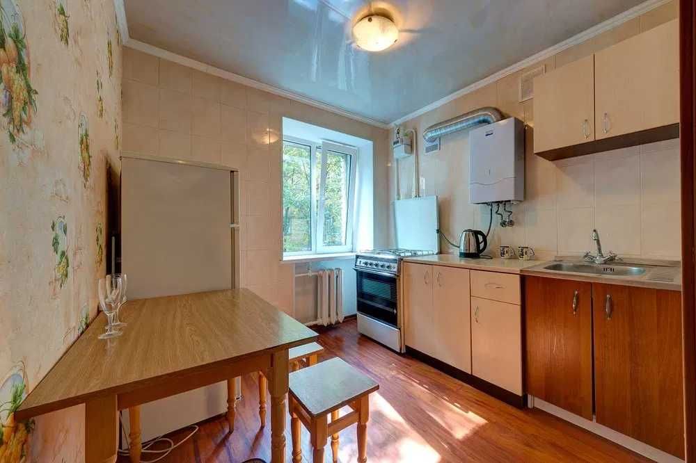 1к квартира подобово м. Харківська, м. Позняки