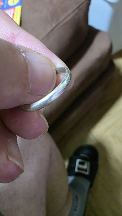 Aliança clássica em prata de lei