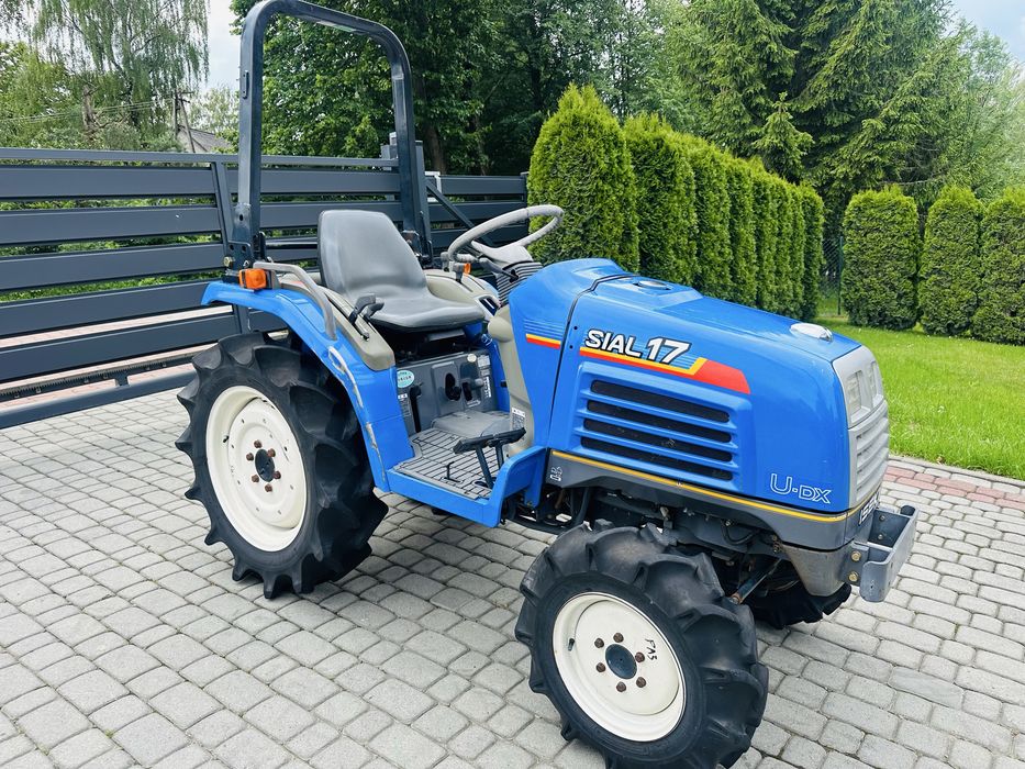 Traktor Iseki Sial 17 - 4x4 17 km  wspomaganie  piękny stan Yanmar