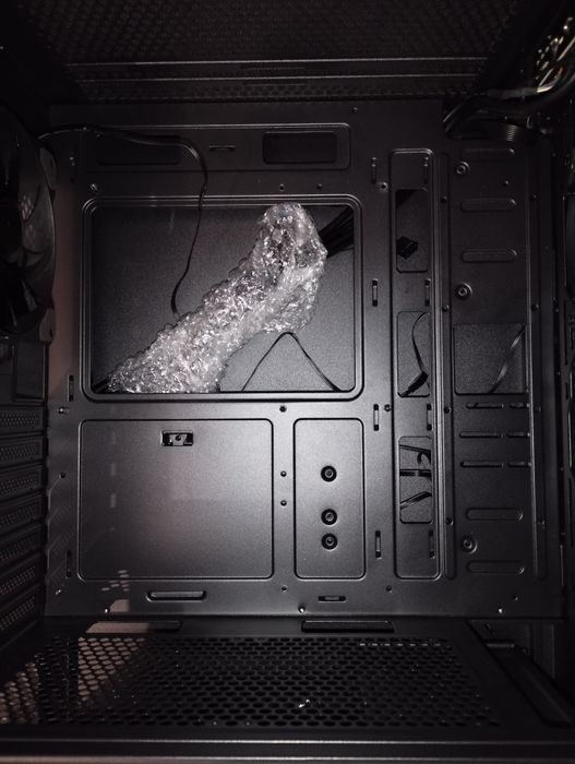 PREÇO FIXO / NÃO TROCO – Caixa ATX Gaming + Ventoinhas