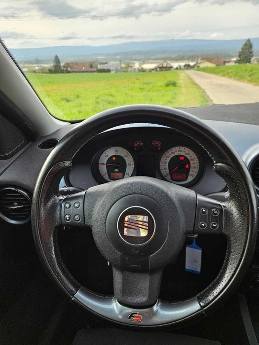 Peças Seat Ibiza 6L FR PD130 – Desmantelamento