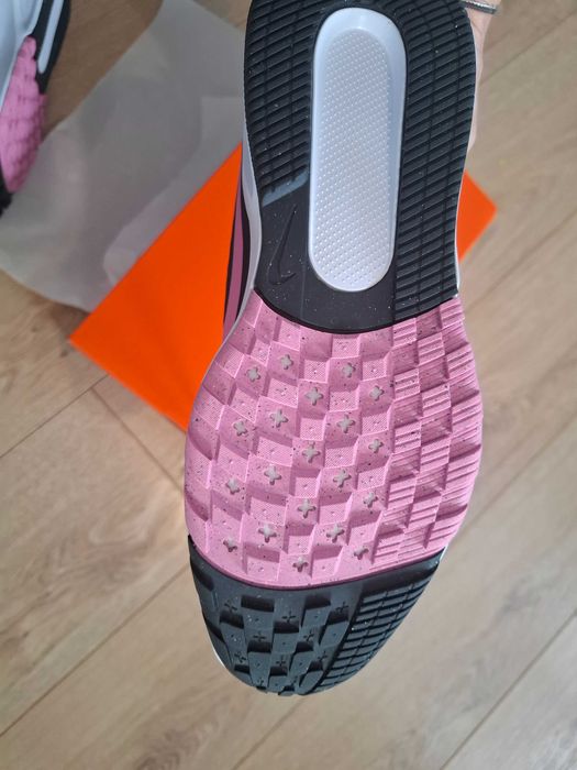 Nike 38,5 czarno rozowe