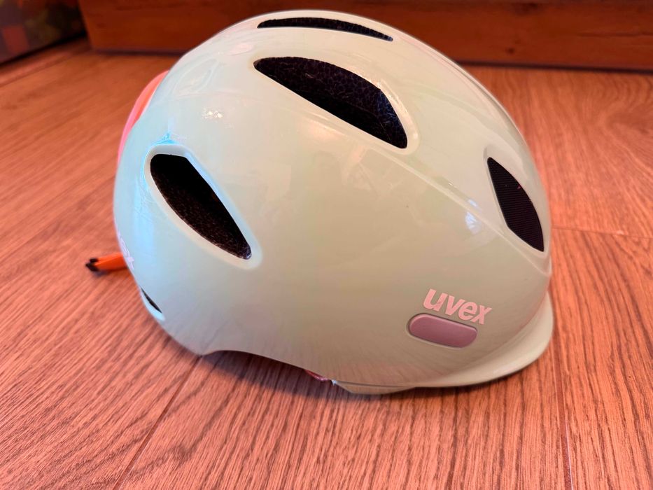Kask rowerowy dziecięcy Uvex Oyo 50-54cm stan bdb