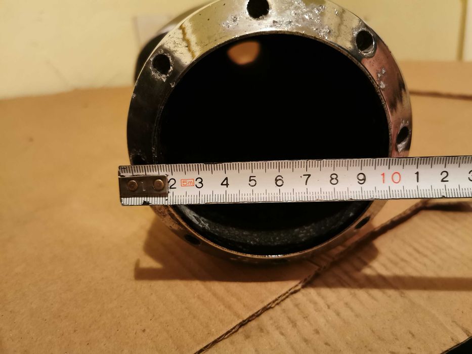 Tłumik końcowy chromowany  pasuje  także do Opel Corsa C  od 2004 r .