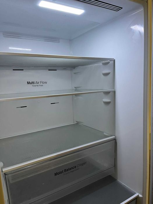 Frigorífico Combinado LG GBB61SWHZN – Excelente estado - No Frost