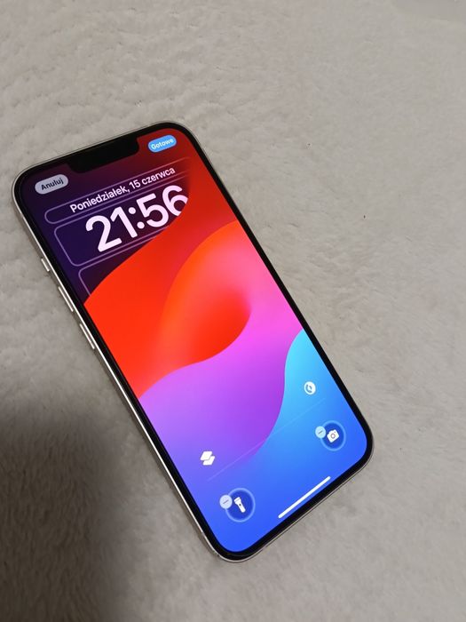 iPhone 13, kabel, 2 etui, szkło ochronne,