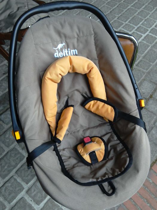 Fotelik nosidełko Deltim 0-13 kg