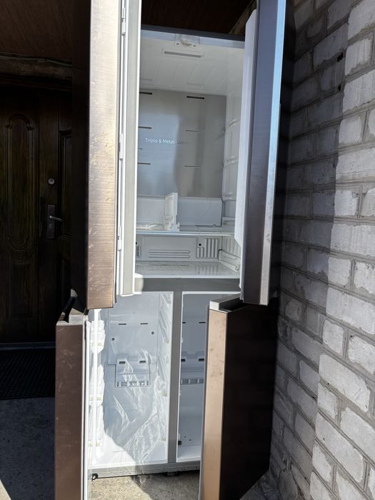 Холодильник робочій