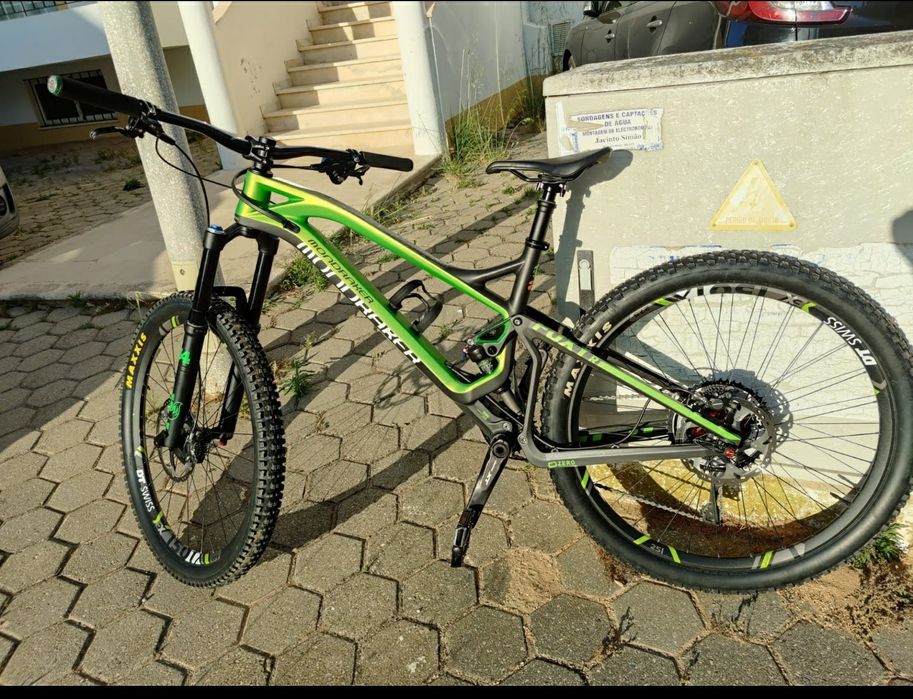 Mondraker Foxy Carbon R