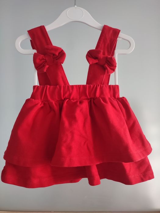 Spódniczka z szelkami rozmiar 86