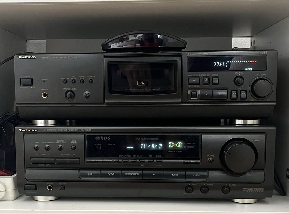 Aparelhagem Hi Fi Technics