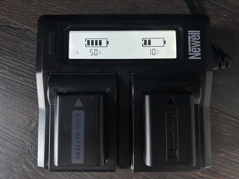 Sony a6300 + f3.5-5.6 / 16-50 OSS - bezlusterkowiec, jak nowy