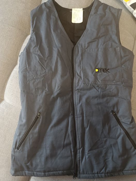 Жилет гарної якості