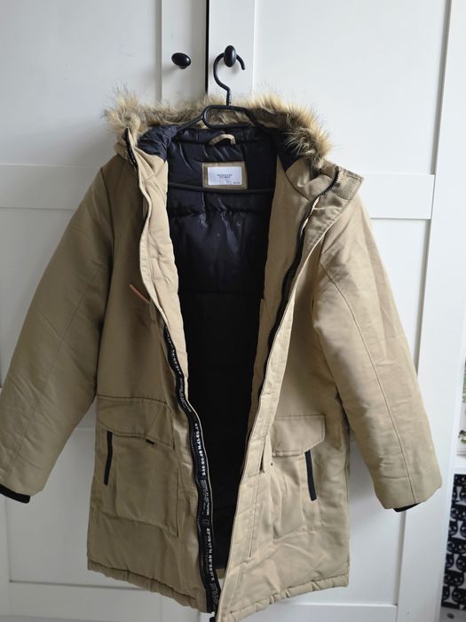 Kurtka zimowa  Reserved,  rozmiar 158
