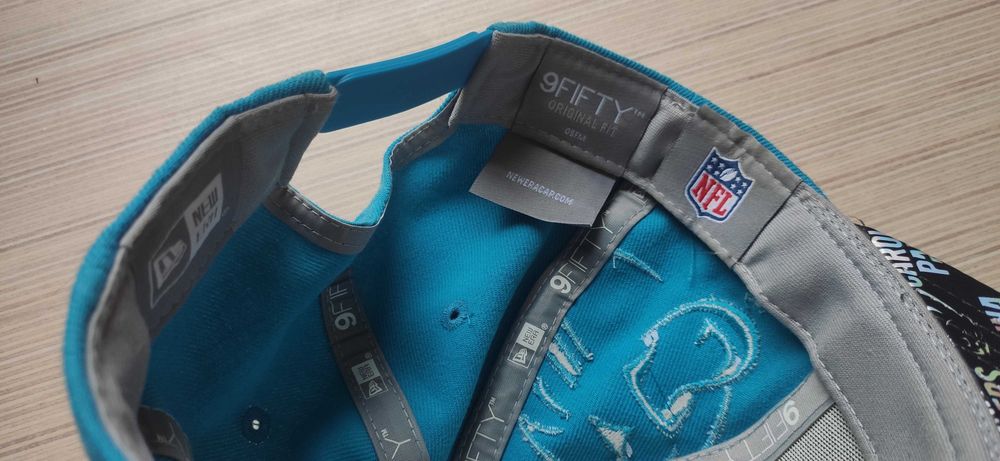 NOWA czapka z daszkiem NFL Carolina Panthers