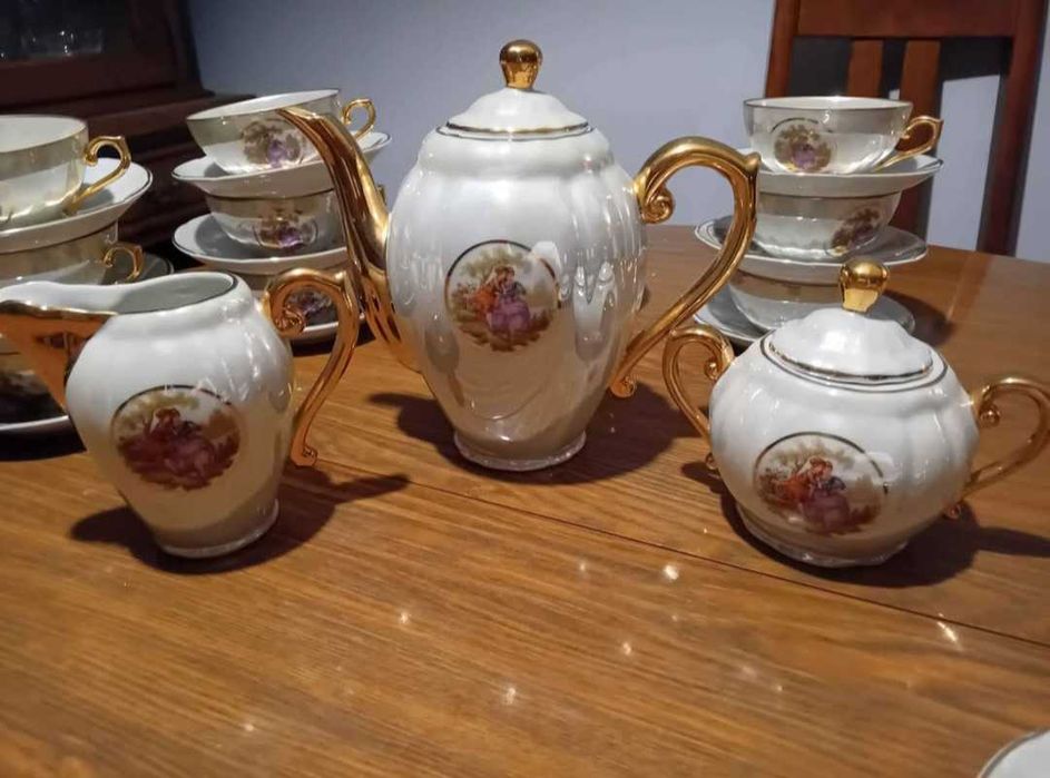 Exquisite 12-Piece Tea Set