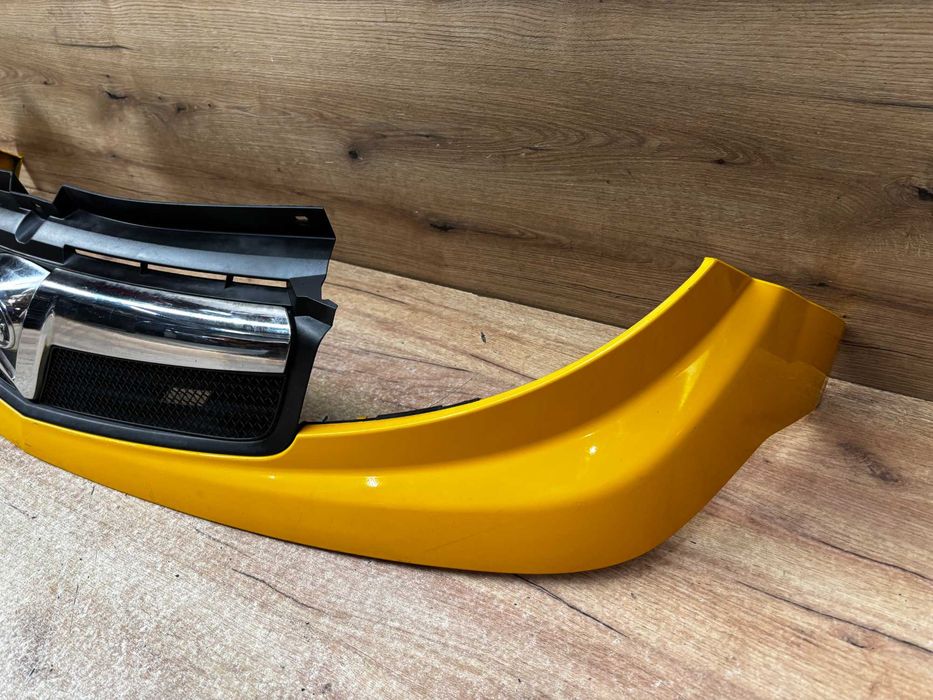 Grill atrapa zderzaka Opel Vivaro