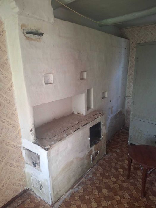 Продаж будинку в місті