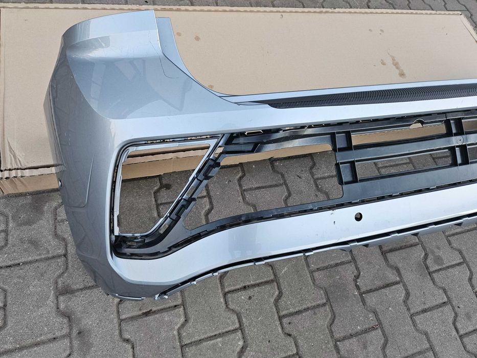 Vw T-ROC R line zderzak tył tylny otwory pdc 2GA