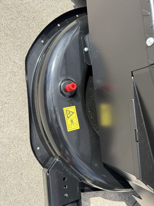 Corta relvas LONCIN COM 1,02 m de corte