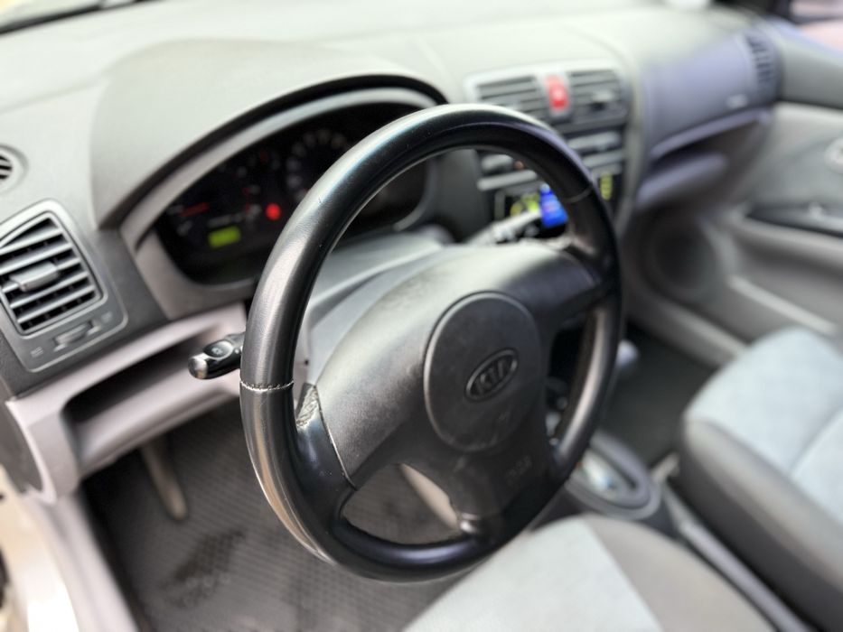 KIA Picanto автомат