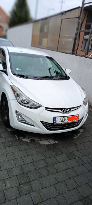 Sprzedam Hyundai Elantra 1.8 benzyna  automat 2014 o mocy 111.00 KW