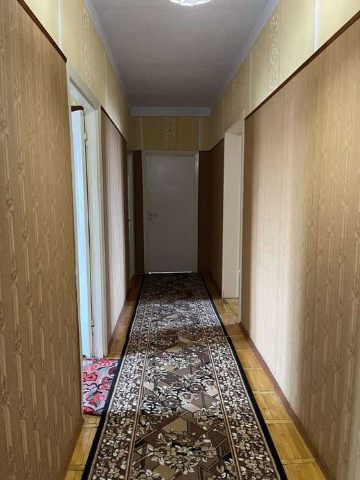 Продається 4-кімнатна квартира, вул. Івасюка, Трускавець