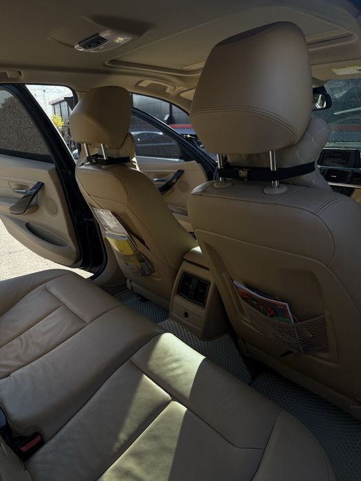 BMW F30 328i 2013 задній привід
