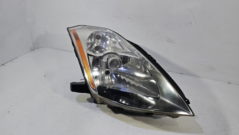 Nissan 350z lampa przód przednia prawa europa