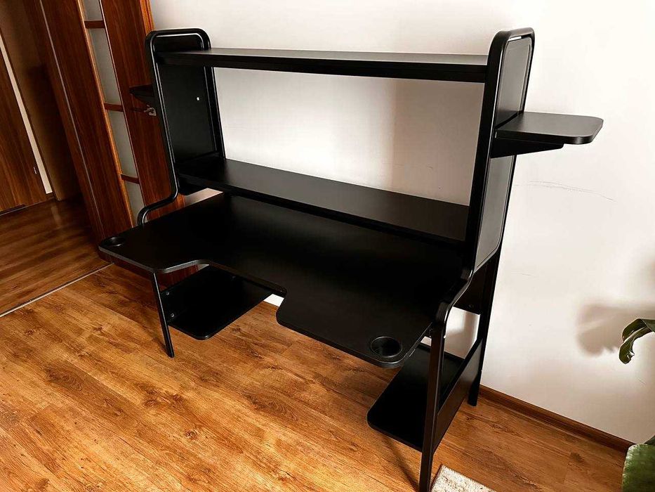 Biurko FREDDE do pracy lub gamingu