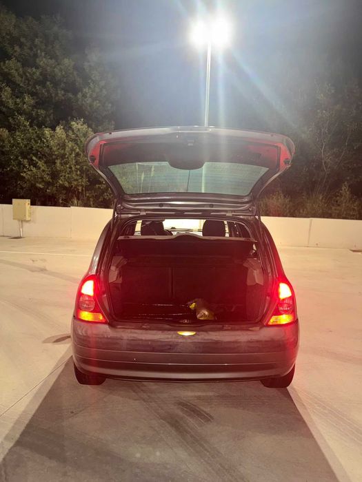 renault clio 1500 dci 2002
