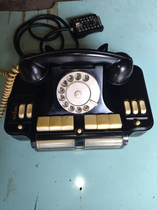 Телефон директорський