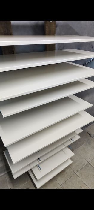 Lakierowanie frontów i Renowacja Mebli