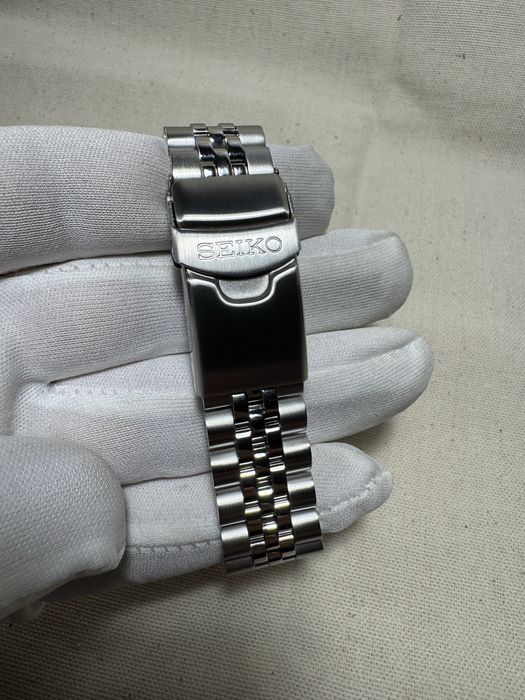 Seiko 5 Sports  GMT SSK017