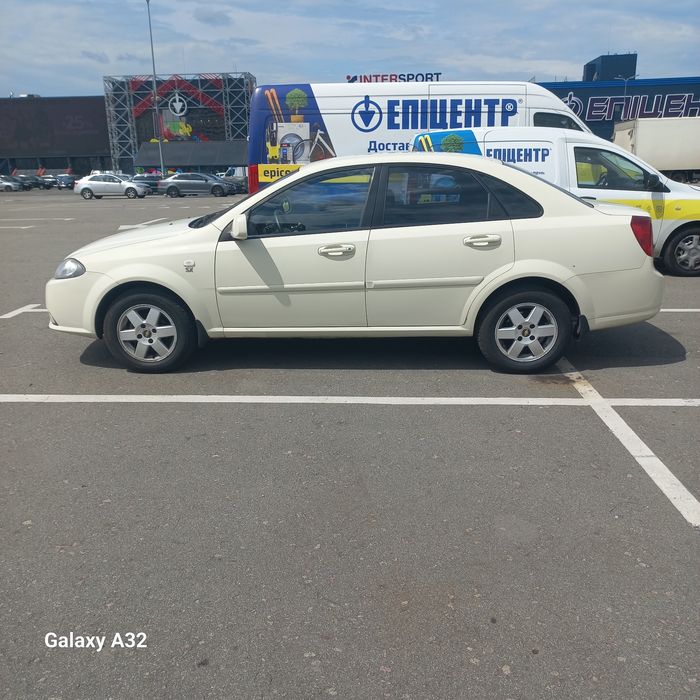 Daewoo Gentra 13-го года
