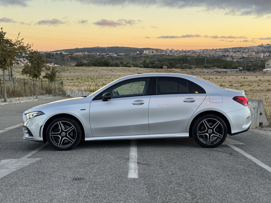 Mercedes A250e Limousine AMG 2021