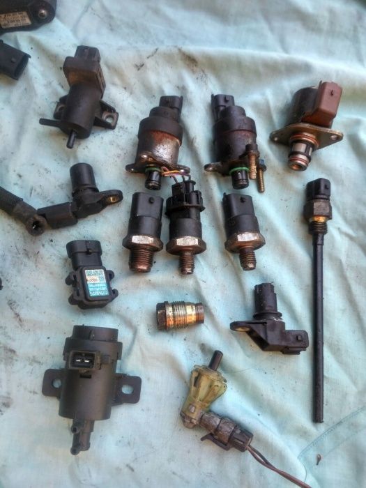 клапан датчик рейки аварийного сброса виваро трафик трафік vivaro 1.9