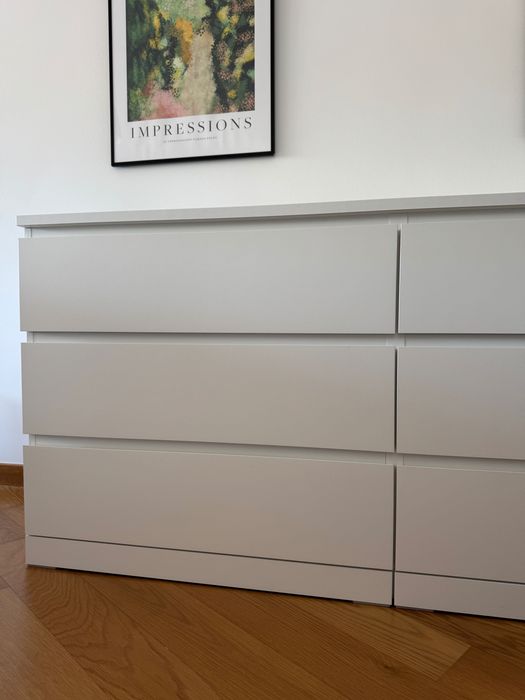Cómoda IKEA MALM 6 gavetas branca – como nova