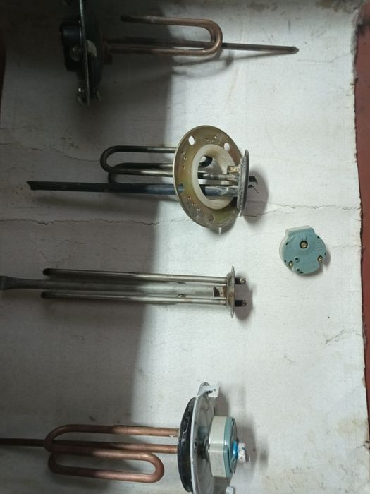 Обогреватель Галогенный кварцевый  поворотный,тены водянные,сухие,возд