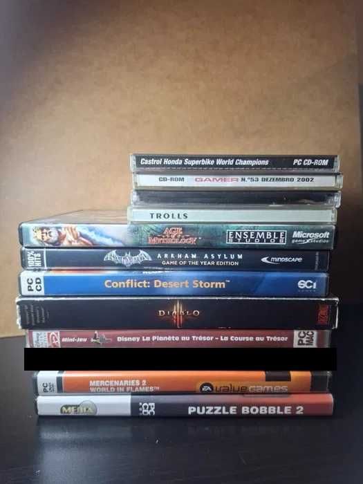 Conjunto de 12 jogos de PC Completos e Incompletos [CD-Rom e DVD]