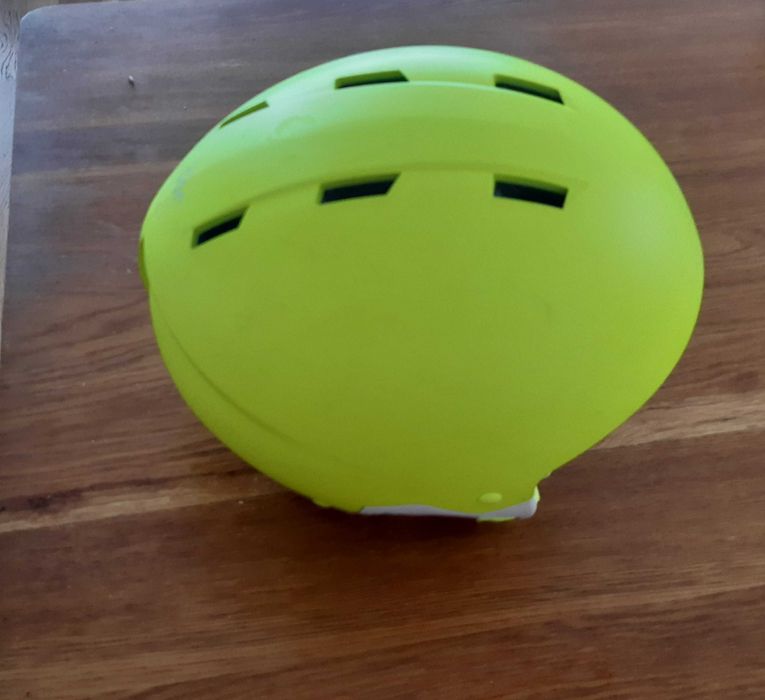 kask dziecięcy narciarski Decathlon 53-56 cm