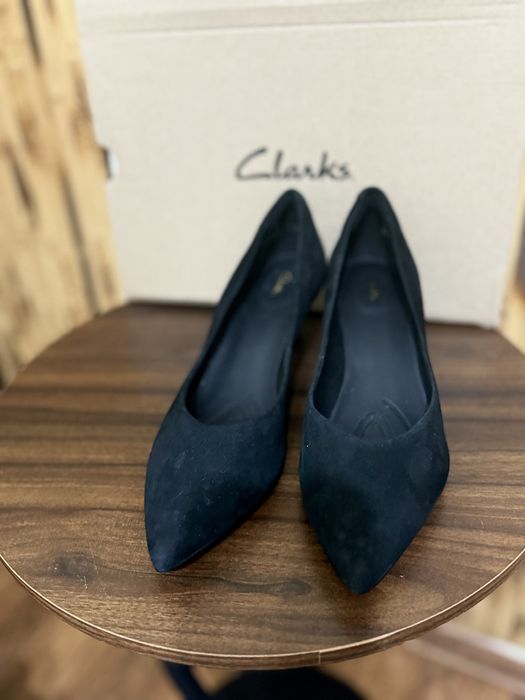 Чорні замшені лодочки  38 розмір